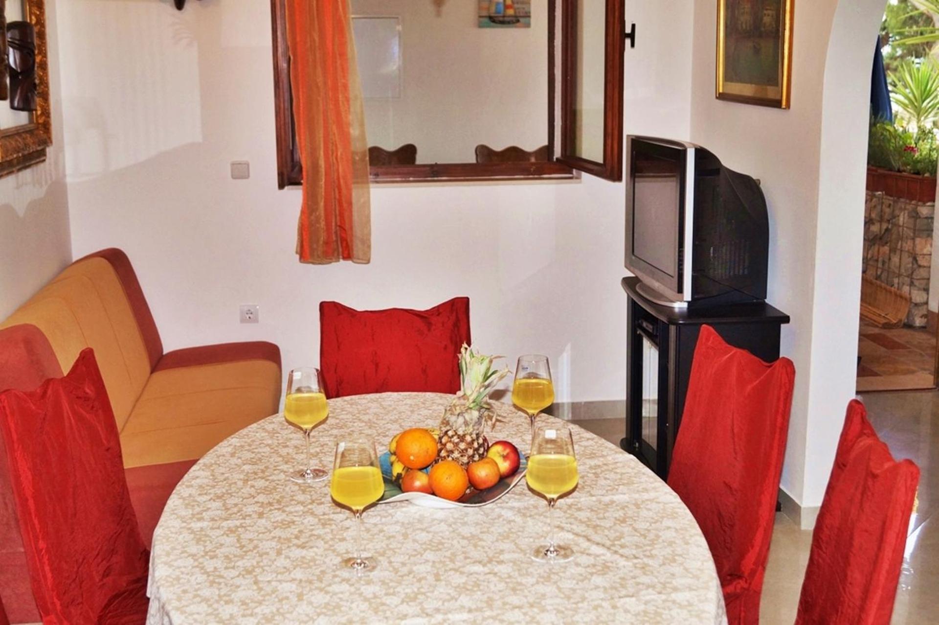 Apartments By The Sea Krilo Jesenice, Omis - 15145 イェセニツェ 部屋 写真