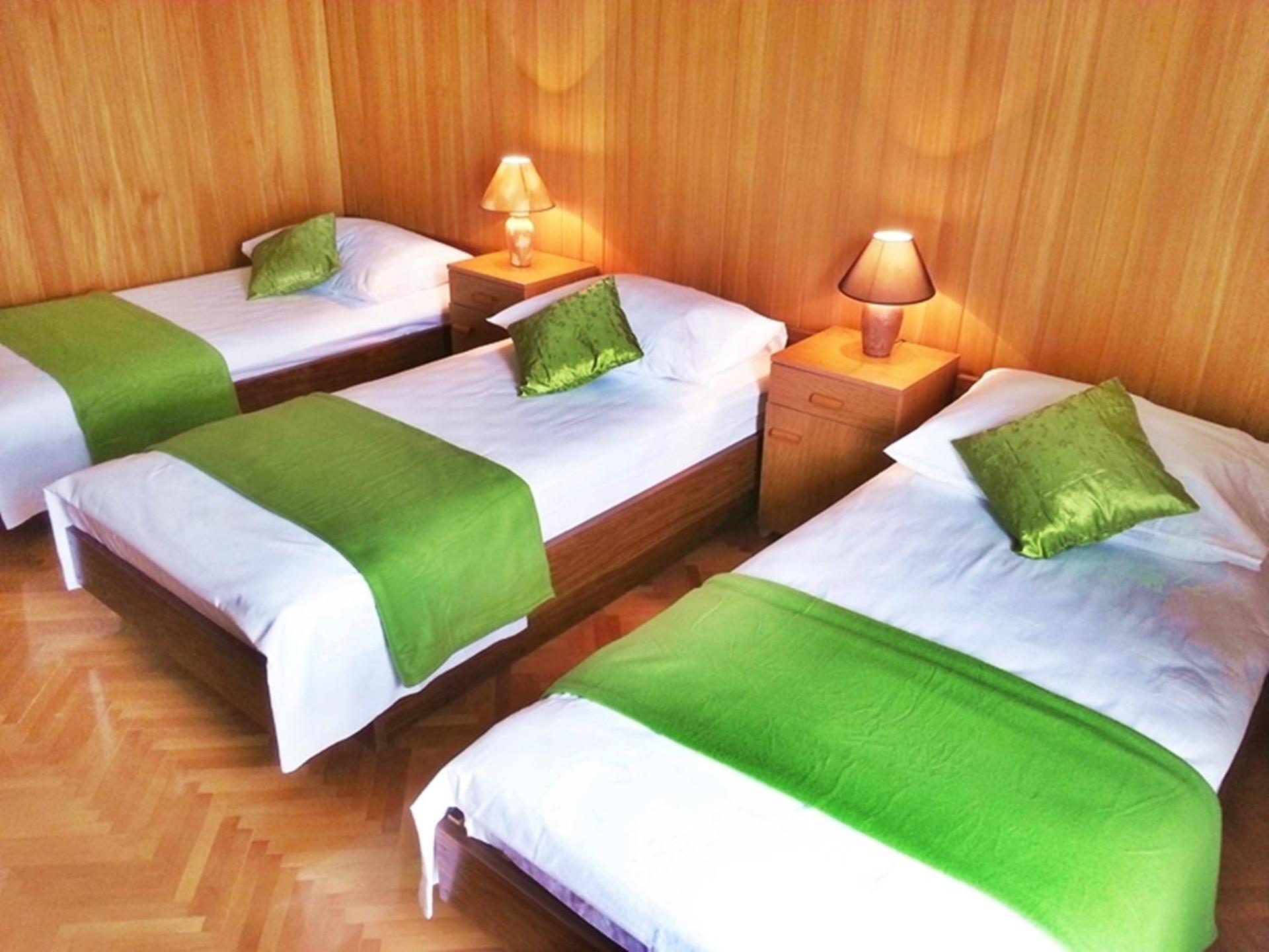 Apartments By The Sea Krilo Jesenice, Omis - 15145 イェセニツェ 部屋 写真
